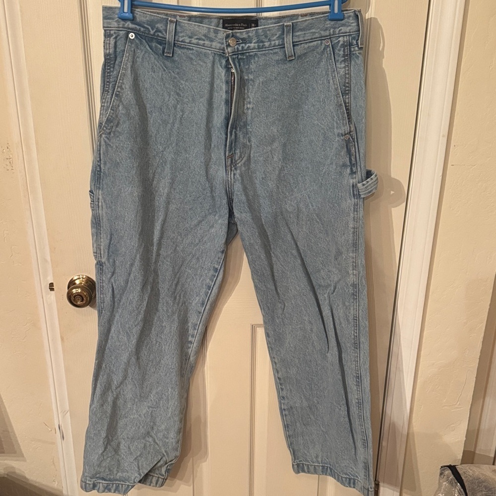 Abercrombie & Fitch Light Wash Relaxed Carpenter Jeans